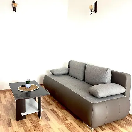 Veronika Appartement *