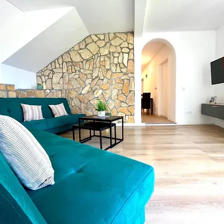 Apartment Veronika Lovran