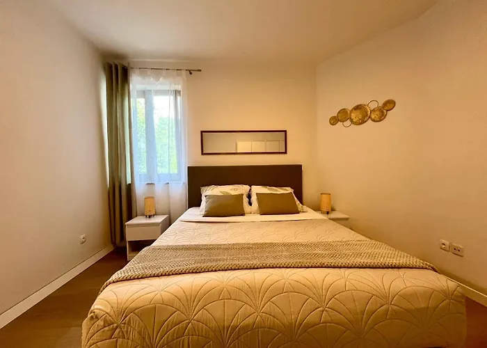 Veronika Ловран