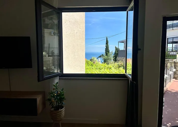 Veronika アパート